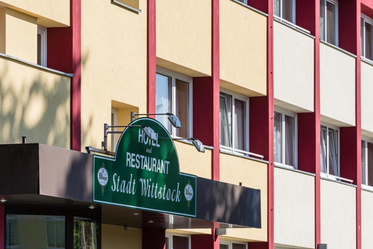 Hotel Stadt Витшток Экстерьер фото